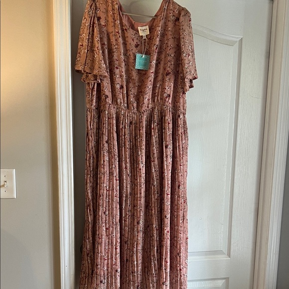 Hayden Pink Floral Maxi Dress - Picture 1 of 2